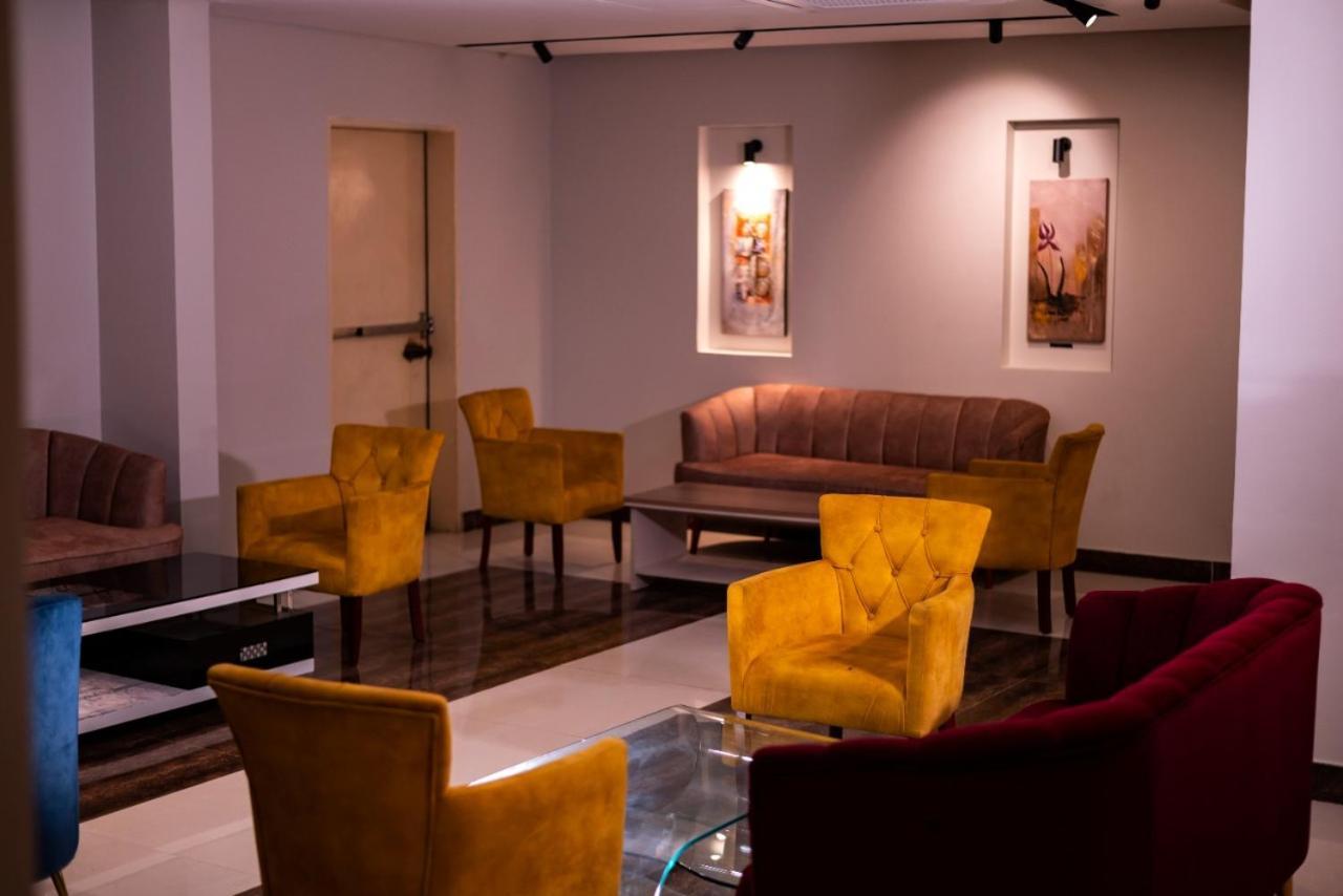 Ahlin Suites Ер-Ріяд Екстер'єр фото